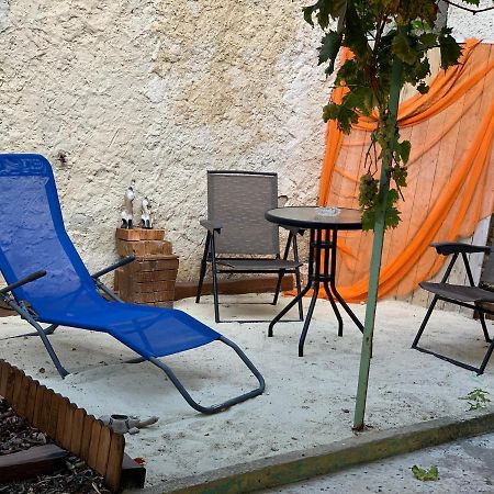 Ferienwohnung Studio Fond De Jardin Chez Jean-Luc Marseilles Exterior foto